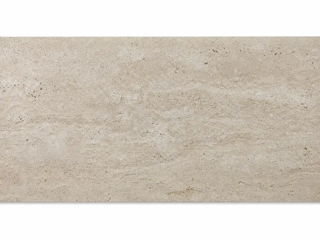 Travertino Veracruz — Fiorito — Cepillado — 1 cm — 120x60 — Placa